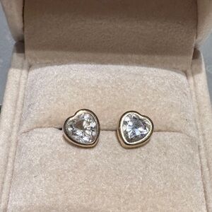 ✨ Vintage 10K Golden Heart Crystal Stud Earrings ✨